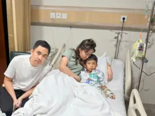 Anak Ayu Dewi, Mohamad Aqlan Ukasyah, Dirawat Intensif Akibat Jarum Infus Tertancap