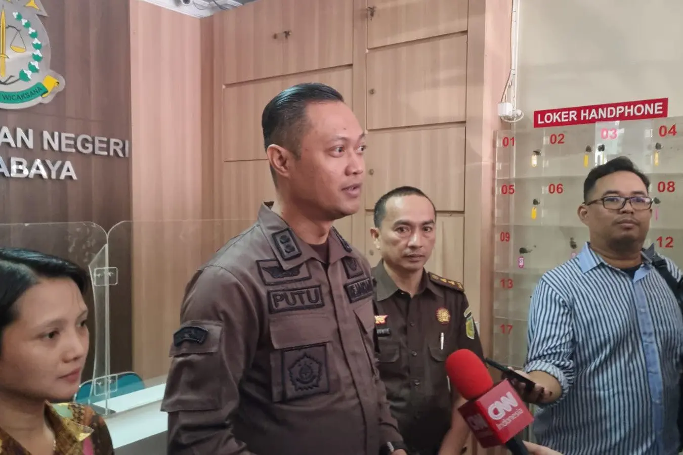 Ronald Tannur Divonis Bebas Di Kasus Pembunuhan Dini, Jaksa Ajukan ...